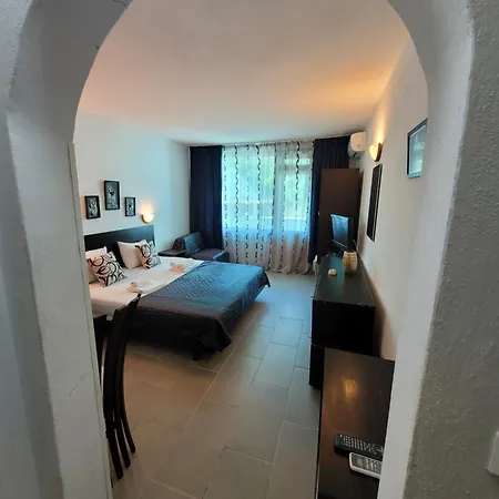 Veronika Hotel 3*