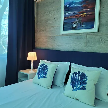 Veronika Hotel 3*
